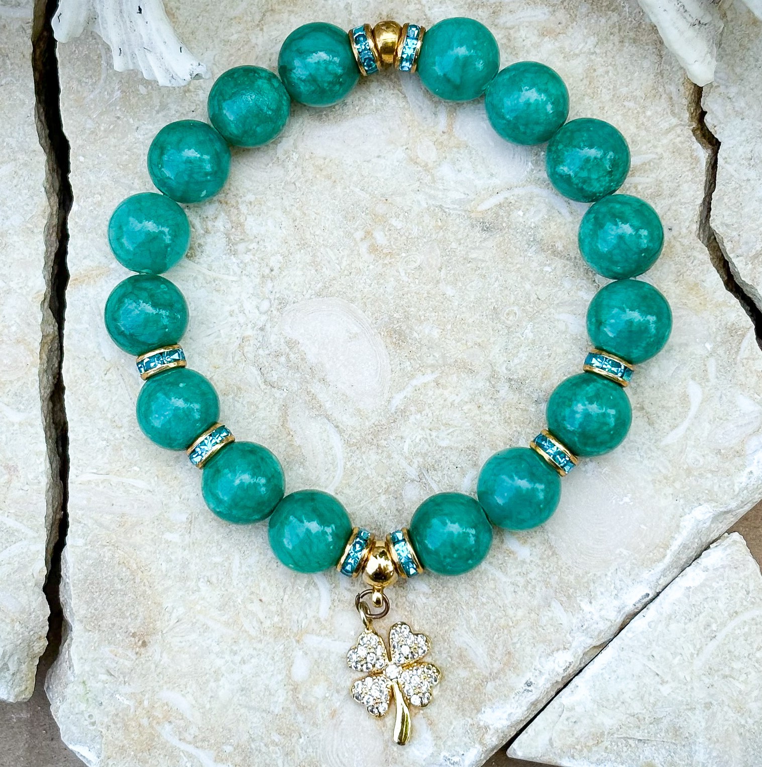 Dámsky elastický náramok z minerálov - Štvorlístok